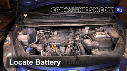 2009 Hyundai i20 Classic 1.2L 4 Cyl. Battery Replace